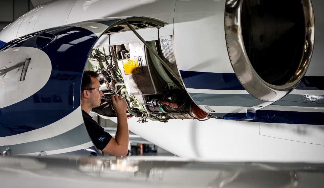 Interflight boosts maintenance capability with Hawker 400XP, Beechjet 400a and Nextant 400XT