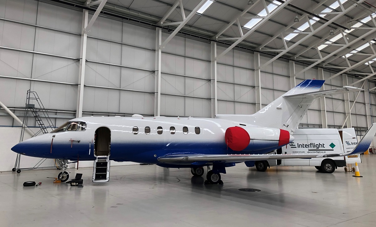 Hawker900xp AOG call-out in Birmingham